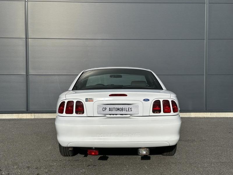 Ford Mustang 1996 3.8l V6 150ch Made in Usa