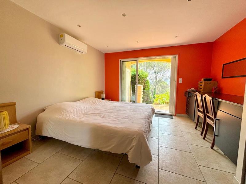 Maison - 167 m² - 5 pièces