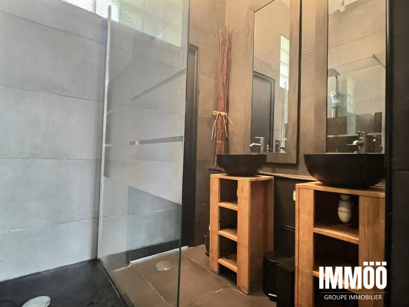 Appartement - 174 m² - 5 pièces