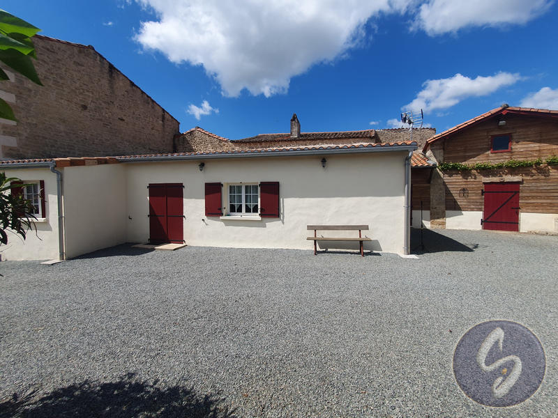 Maison ancienne - 169 m² - 6 pièces