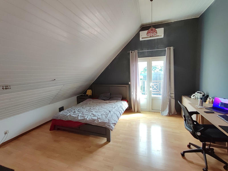 Maison - 170 m² - 6 pièces