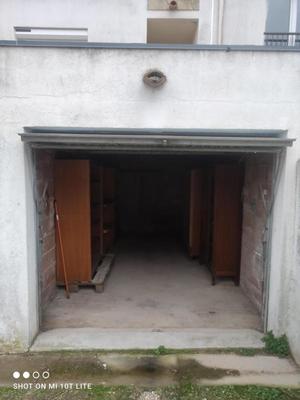 Garage - 12 m²