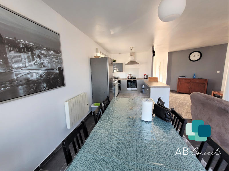 Maison traditionnelle - 138 m² - 5 pièces