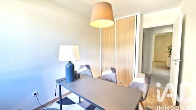 Appartement - 85 m² - 4 pièces