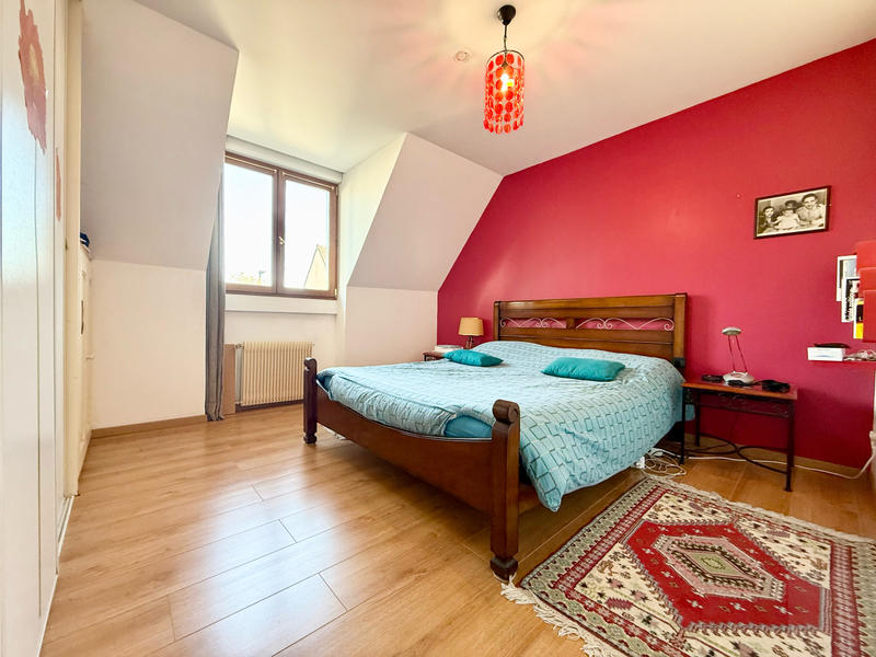 Maison - 145 m² - 6 pièces