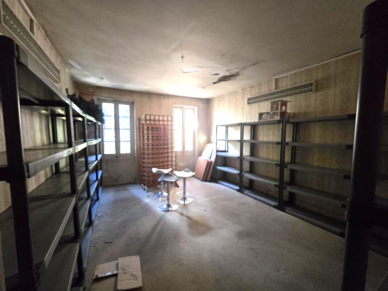 Immeuble - 240 m² - 11 pièces