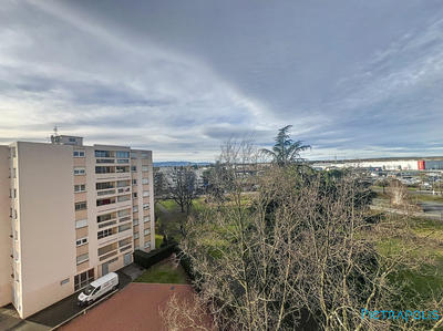 Appartement - 77 m² - 3 pièces