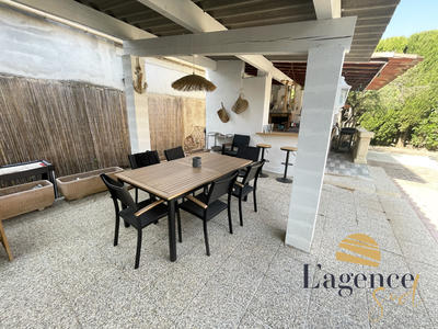 Maison - 200 m² - 7 pièces