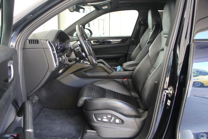 Porsche Cayenne E-Hybrid 3.0 V6 462 ch Tiptronic Bva