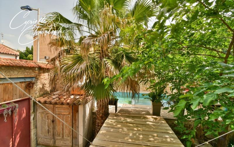 Maison - 191 m² - 7 pièces