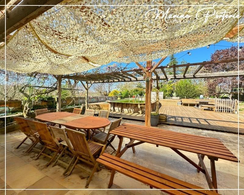 Maison en pierre - 251 m² - 7 pièces