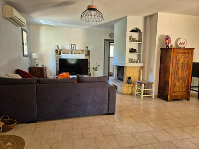 Villa - 95 m² - 5 pièces