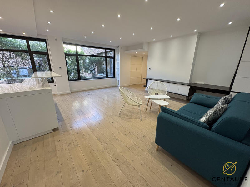 Appartement - 95 m² - 4 pièces