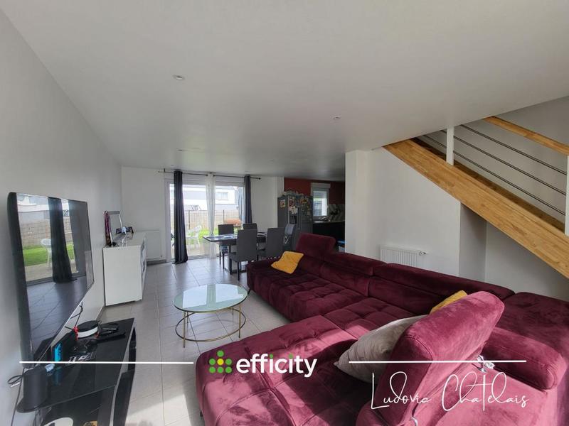 Maison - 90 m² - 5 pièces