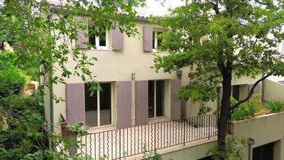 Maison - 143 m² - 6 pièces