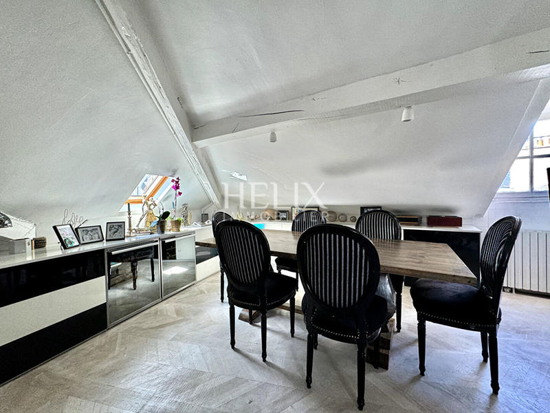 Appartement - 120 m² - 4 pièces