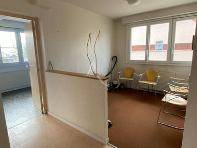 Local commercial - 25 m² - 2 pièces