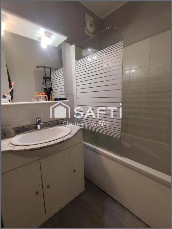 Appartement - 85 m² - 5 pièces