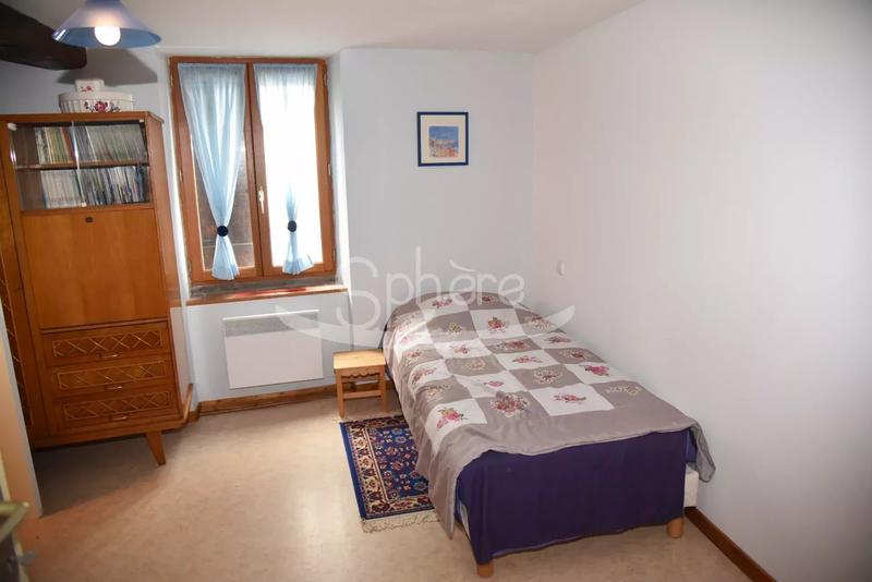 Maison de village - 106 m² - 2 pièces