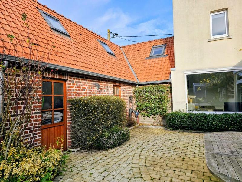 Maison - 170 m² - 7 pièces