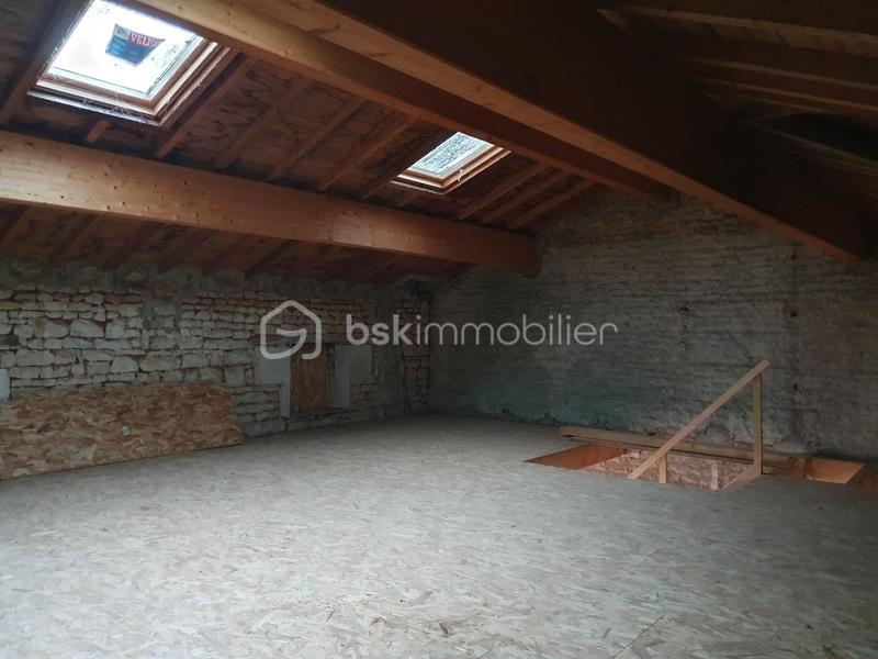 Maison de ville - 195 m² - 1 pièce