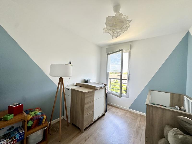 Appartement - 86 m² - 4 pièces