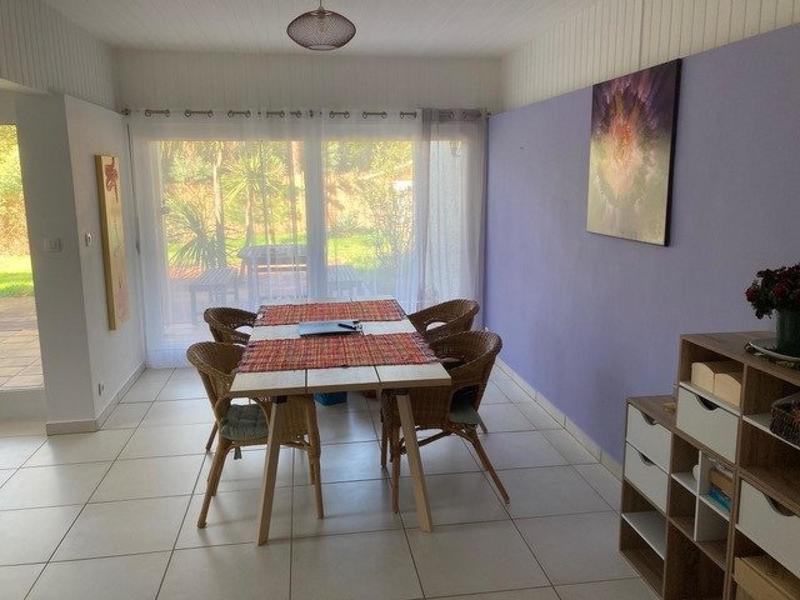 Maison - 265 m² - 9 pièces