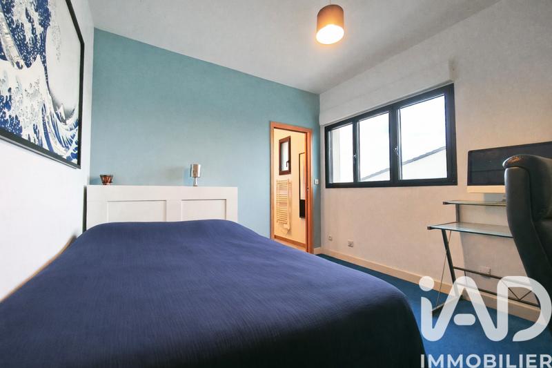 Maison - 189 m² - 9 pièces