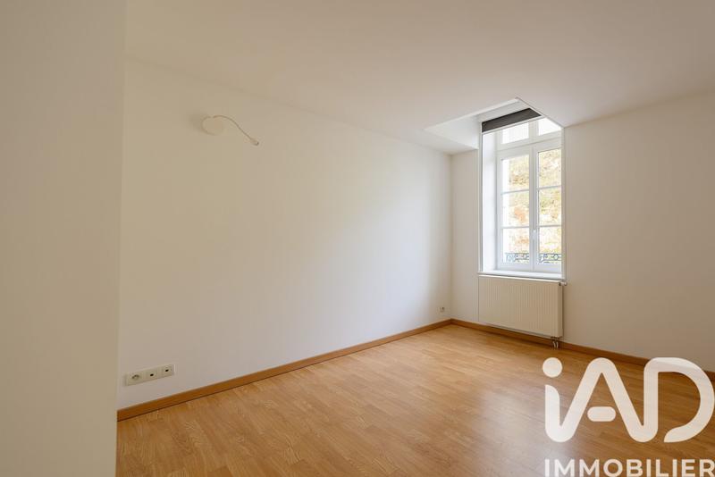 Appartement - 146 m² - 6 pièces