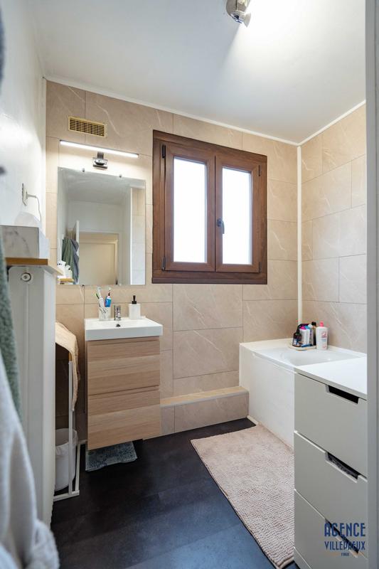 Appartement - 67 m² - 4 pièces