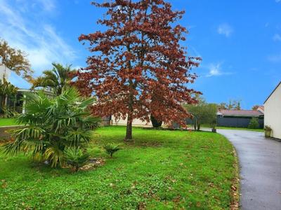 Maison - 151 m² - 5 pièces