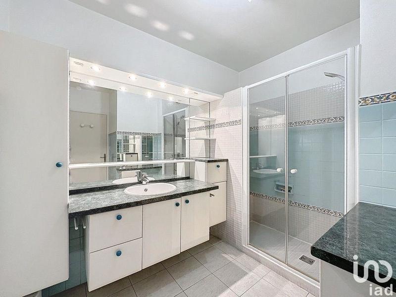 Appartement - 81 m² - 3 pièces