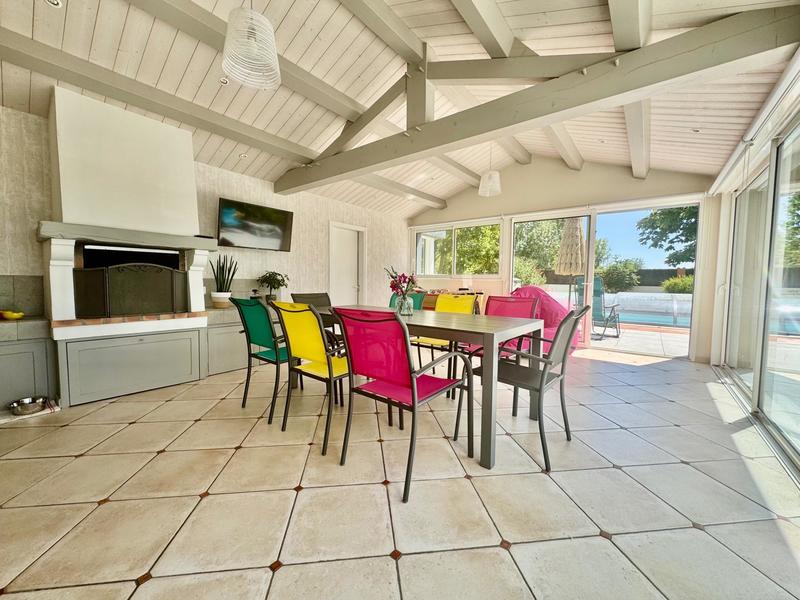 Maison - 165 m² - 6 pièces