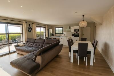 Villa - 134 m² - 5 pièces