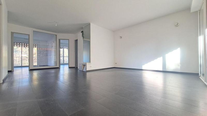 Appartement - 79 m² - 4 pièces