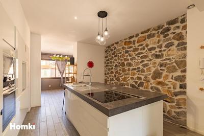 Appartement - 98 m² - 4 pièces