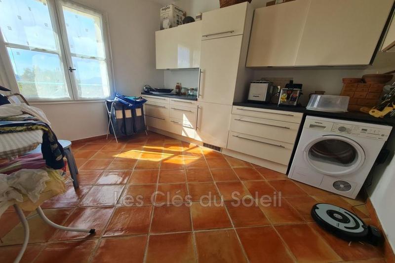 Château - 140 m² - 6 pièces