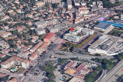 Parking / Garage - 14 m²