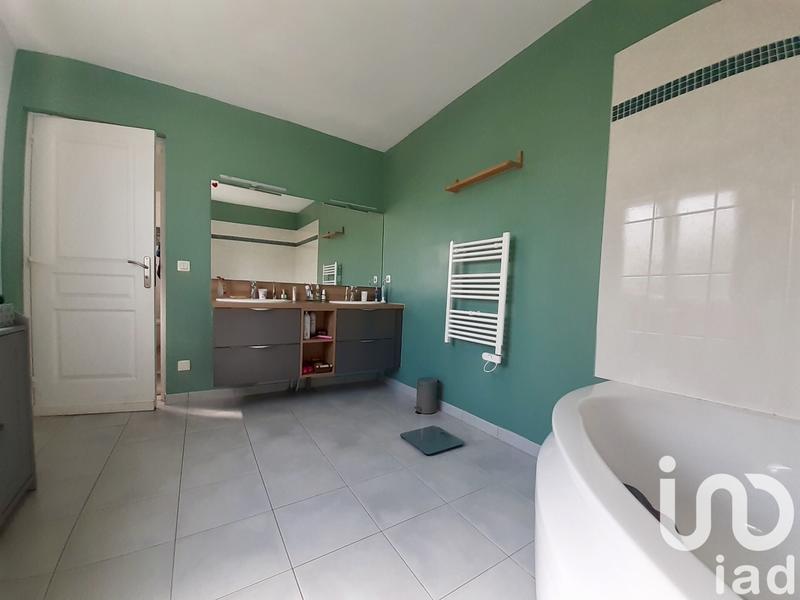 Maison - 162 m² - 6 pièces