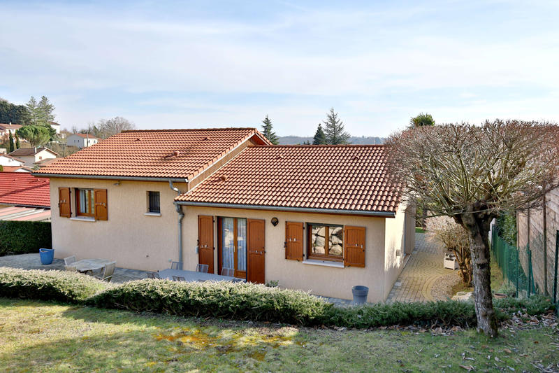 Maison - 94 m² - 4 pièces