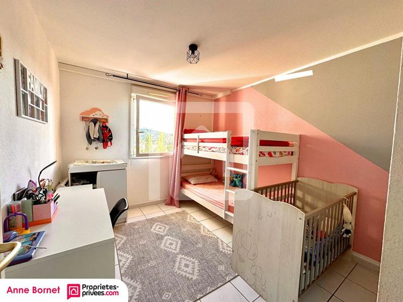 Appartement - 60 m² - 3 pièces