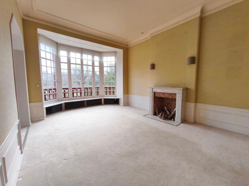 Appartement - 172 m² - 5 pièces