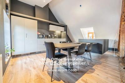 Studio - 134 m² - 5 pièces