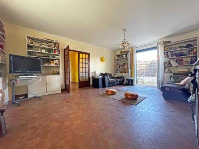 Maison - 97 m² - 4 pièces