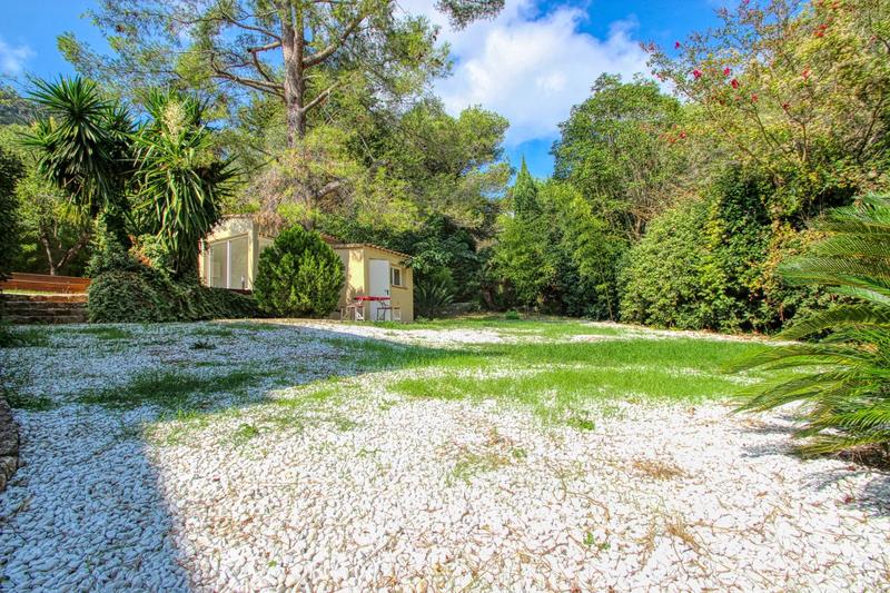 Villa - 215 m² - 5 pièces