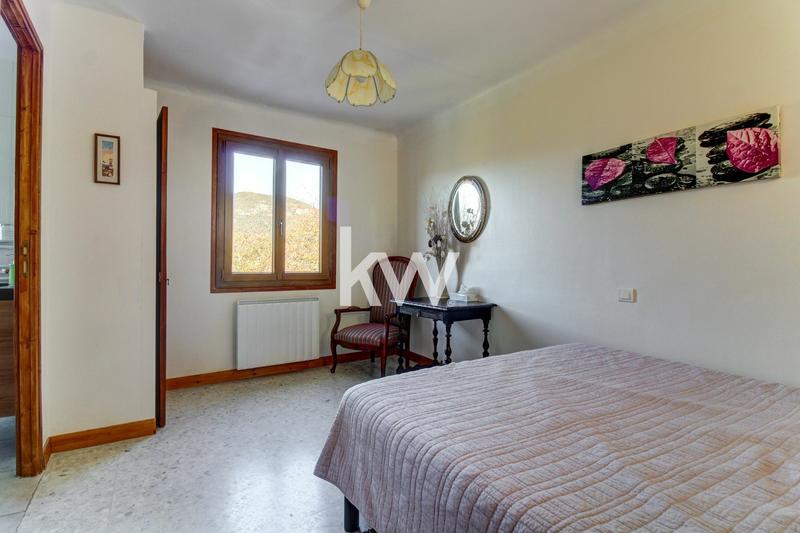 Maison - 155 m² - 9 pièces