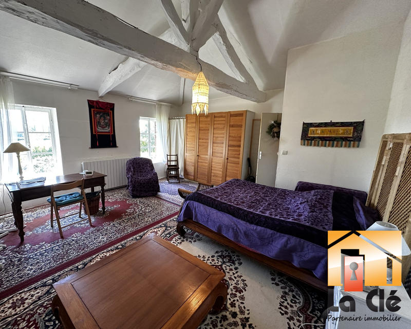 Maison - 288 m² - 6 pièces