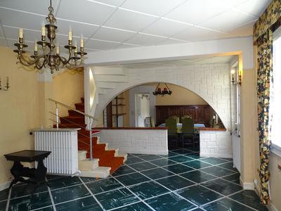 Maison - 167 m² - 4 pièces