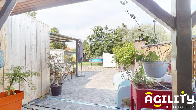 Maison - 100 m² - 4 pièces