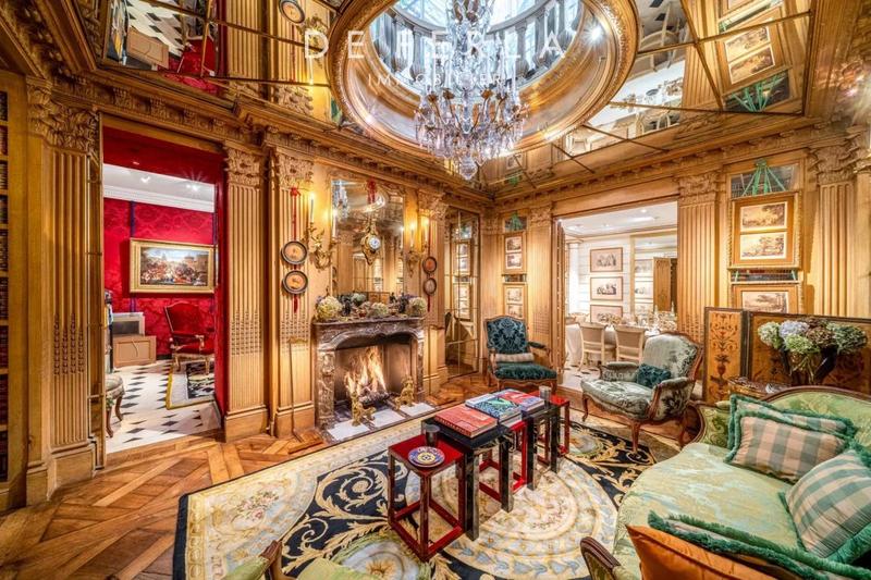 Appartement - 300 m² - 7 pièces